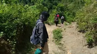 Ngeri kuys...... Camping atau uji nyali....ayo simak vidio lengkapnya....!!!