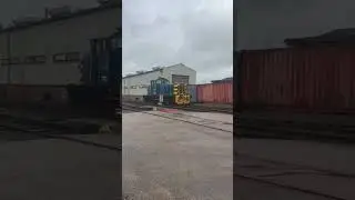 Class 07 leaving a yard with a 1 tone