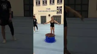 women try men&rsquo;s gymnastics 🤯 #gymnastics #gymnast #challenge