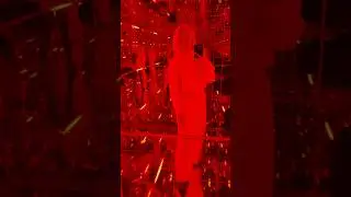 TomorrowLand Krakow Infinity Room Centrum Atrakcji Poland Краков Польша Зал Бесконечности