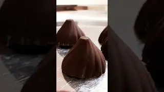 chocolate modak #youtubeshorts #shorts #cake #creativebaking #chocolate #viralshorts