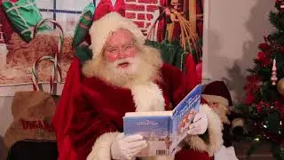 Santa reads 'Twas the Night Before Christmas