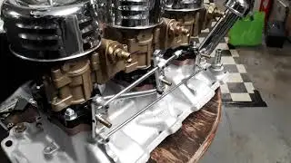 Edelbrock C355 SBC Tri Power progressive linkage setup