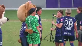 試合終了後 (デジカメ) 2025年8月17日 サンフレッチェ広島レジーナ vs INAC神戸