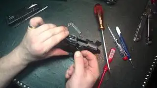 Beretta 92FS zerlegen und reinigen (Complete Disassembly and Reassembly), deutsch