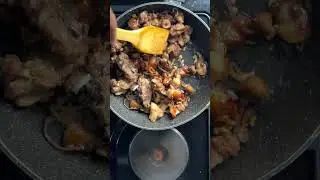KENYAN 🇰🇪 WET FRY PORK!