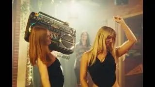 Mokita, Sara Kays - If I'm Being Honest (Official Music Video)