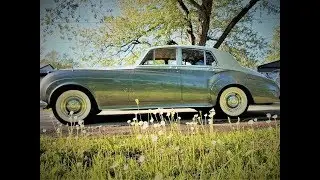 The Rolls-Royce Silver Cloud-(1958) Birdie's Speed Shop