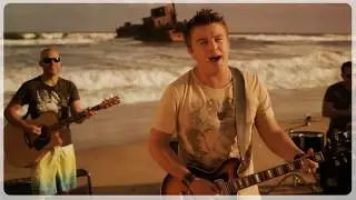 Travis Collins - Summer Love (Official Video)