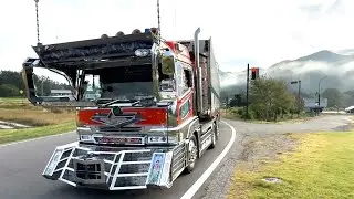 🆕【搬入③】安曇野急行2024  霧の中から長すぎるトレーラーが登場 白馬47開催ファイナル