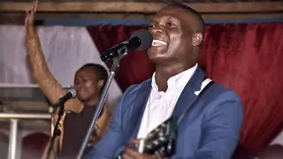 boaz danken official aricho kifanya kwenye mkutano wa  Moses Magembe mbeya #godisleal