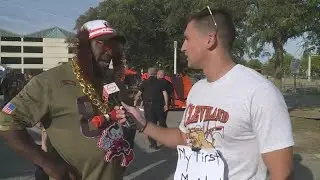Cleveland Browns fans revel in 'Mardi Gras' Muni Lot atmosphere before matchup with New York Giants