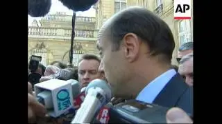 France - Juppe presents new budget