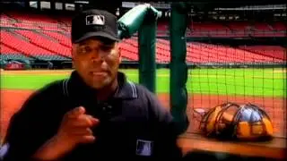 Laz Diaz Reminds MLB Fans of the Rules