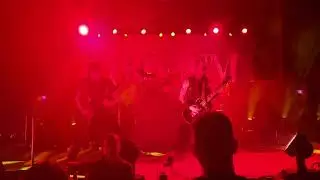 Trivium - Into The Mouth of Hell (Live)