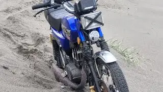 Ax100 enfierrada en la arena a fondo !