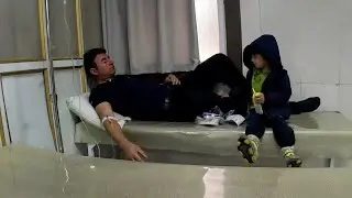 A sad day; Pia gets sick and her daughter gets upset.