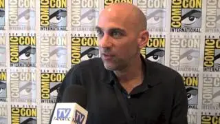 Marcos Siega Speaks on The Following