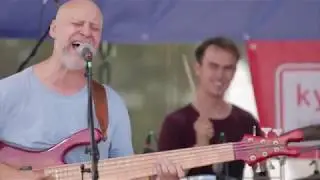 Richard Scheufler - Ain't No Sunshine / Bill Withers (Festiwall, Praha 9.9.2018)(FINAL VIDEO)