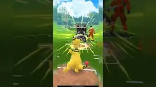 Ampharos surprises armoured Mewtwo with Zap cannon in ultra league #pokemongo #pokemon