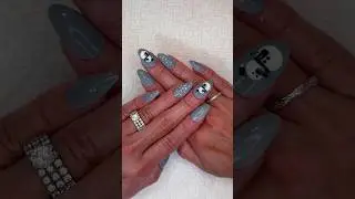 Winter Gray Nails 🩶