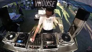 DJ Garth Live at V HOUSE BBQ Park Jam 07-01-2018