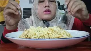 PENASARAN MENCOBA MIE YANG LAGI VIRAL 