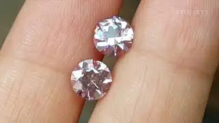 Grey Spinel 2.32 cts / 2 pcs
