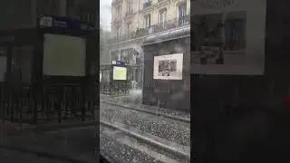 Crazy hail in Paris!!! Out of nowhere! ⛈ #paris #hailstorm #hail #2025 #france #usa #
