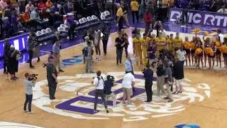 Will Wade to the fans after the game