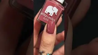 Wanderer by @EllaMila is just 🫶🏼💖 so smooth ✨ #nailpolishswatches #satisfyingvideo #ellamila