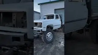 The Beastly Dually Squarebody Chevy