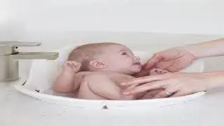 Puj Flyte Compact Baby Bathtub
