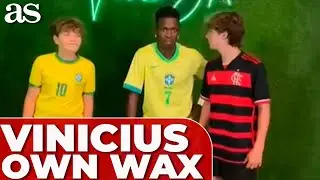 VINICIUS shocks FANS by posing as his OWN WAX figure at Madame Tussauds New York!
