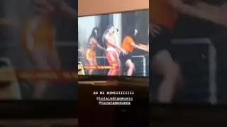 Ana viendo a Mimi en tcms