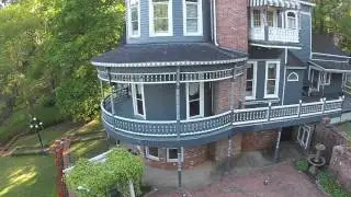 Victorian Home On Lake Harding