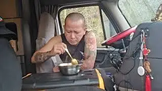 Buổi sáng trên xe tải 