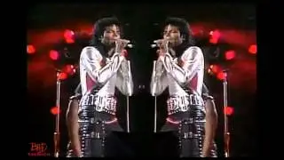 Michael Jackson Amazing Dance Moves On The Stage