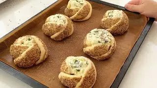  Scallion Cheese Buns | Soft, Savory & Cheesy 🧀香葱奶酪包｜柔软咸香的拉丝奶酪面包