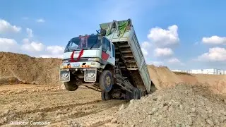 Incredible , Dump Truck Fly Great Construction tools Bulldozer Working Good