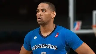 Tu Holloway Goes Off For 35 Points, 11 Assists