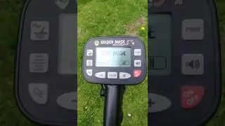 Golden mask 5+ metal detector controls