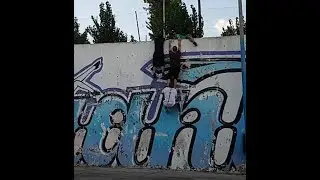 Great Teamwork: 4 boys climb a wall
