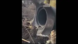 The muzzle of a Ukrainian 2S1 Gvozdika 122mm SPH damage reported Ukrainian frontline