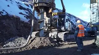 Буровая установка Bauer BG 28 бурение CFA