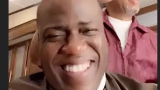 KEVIN HART TRYING NEW SNAPCHAT FILTERS | HILARIOUS 😂