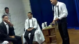 Aknu behind the scenes: Show Day
