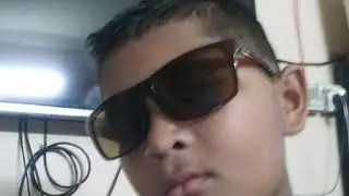 My name is Alex   Holl manymen