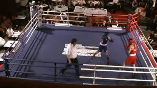 fin&aacute;le MCR boxu 8 12 2013 Jicin 60kg Dominika Kovař&iacute;kov&aacute; vs Ester Konečn&aacute; 2kolo