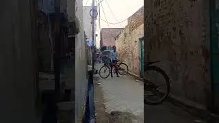 cycle se gira ladka 😂😂 Funny short #short #ashusob